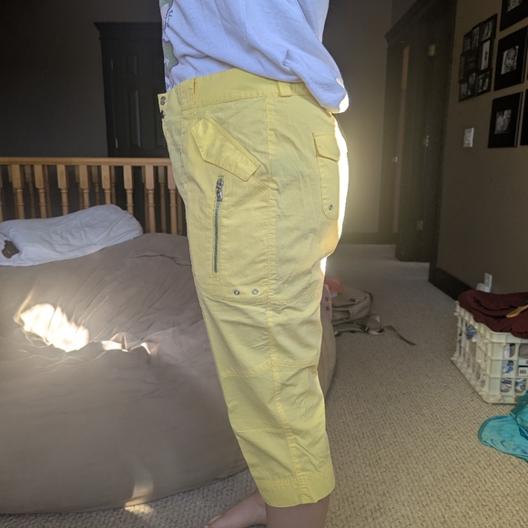 Lauren Active capri pants- bright yellow Size 14 - Picture 8 of 8
